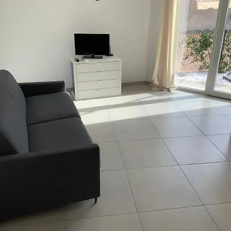 Romeo Apartment